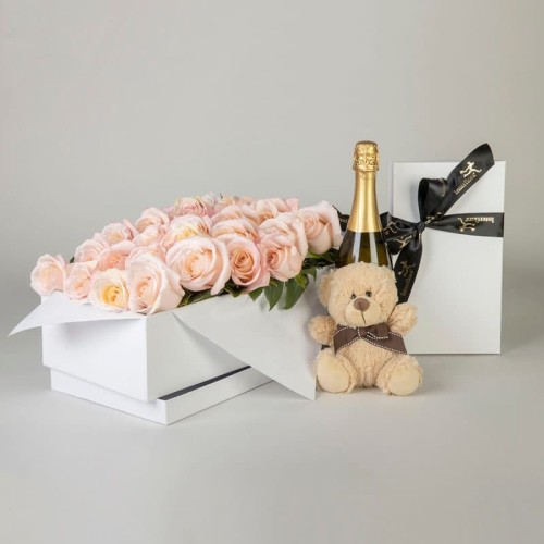 Romantic Roses Grande in Pink
